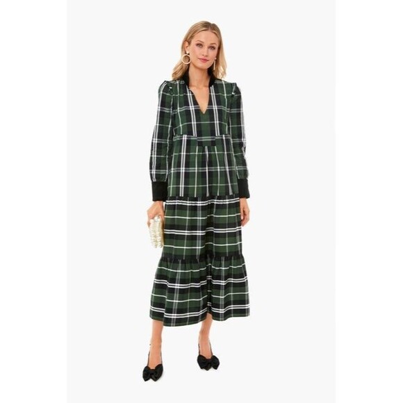 Tuckernuck Dresses & Skirts - Tuckernuck Tartan Green Bristol Midi Dress Black Velvet Trim L Holiday Santa